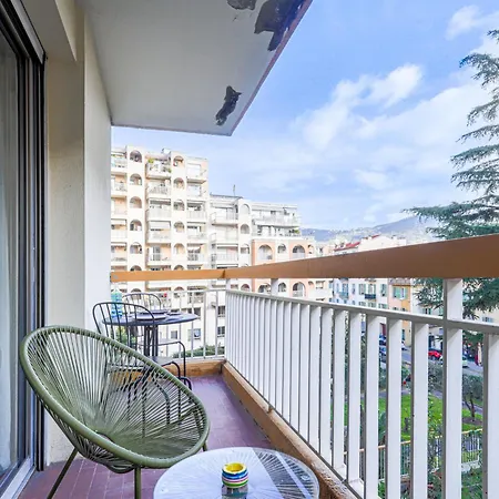 Apartment Les Arenes De Cimiez By Interhome *